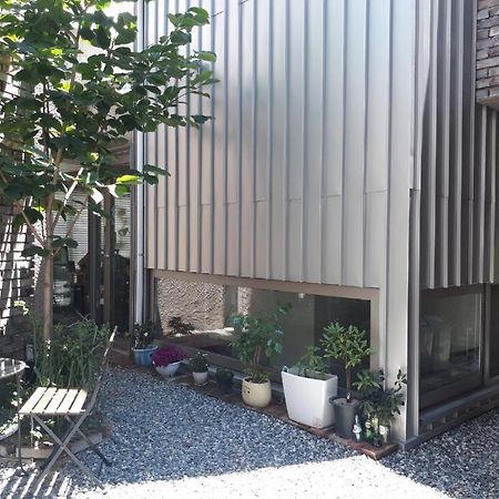 Inside Busan Hostel Экстерьер фото