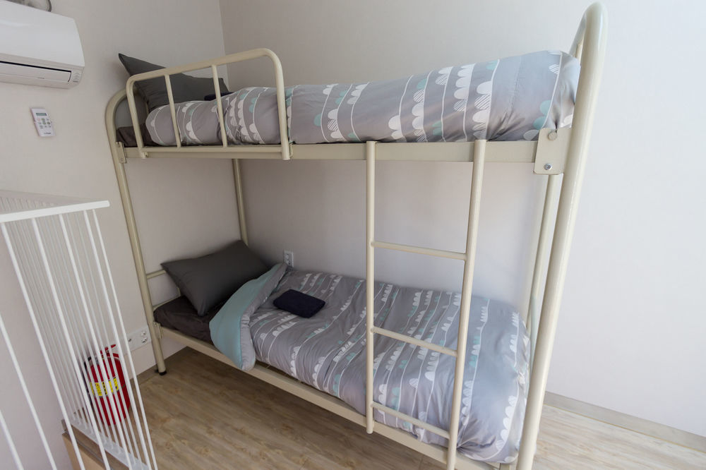 Inside Busan Hostel Экстерьер фото