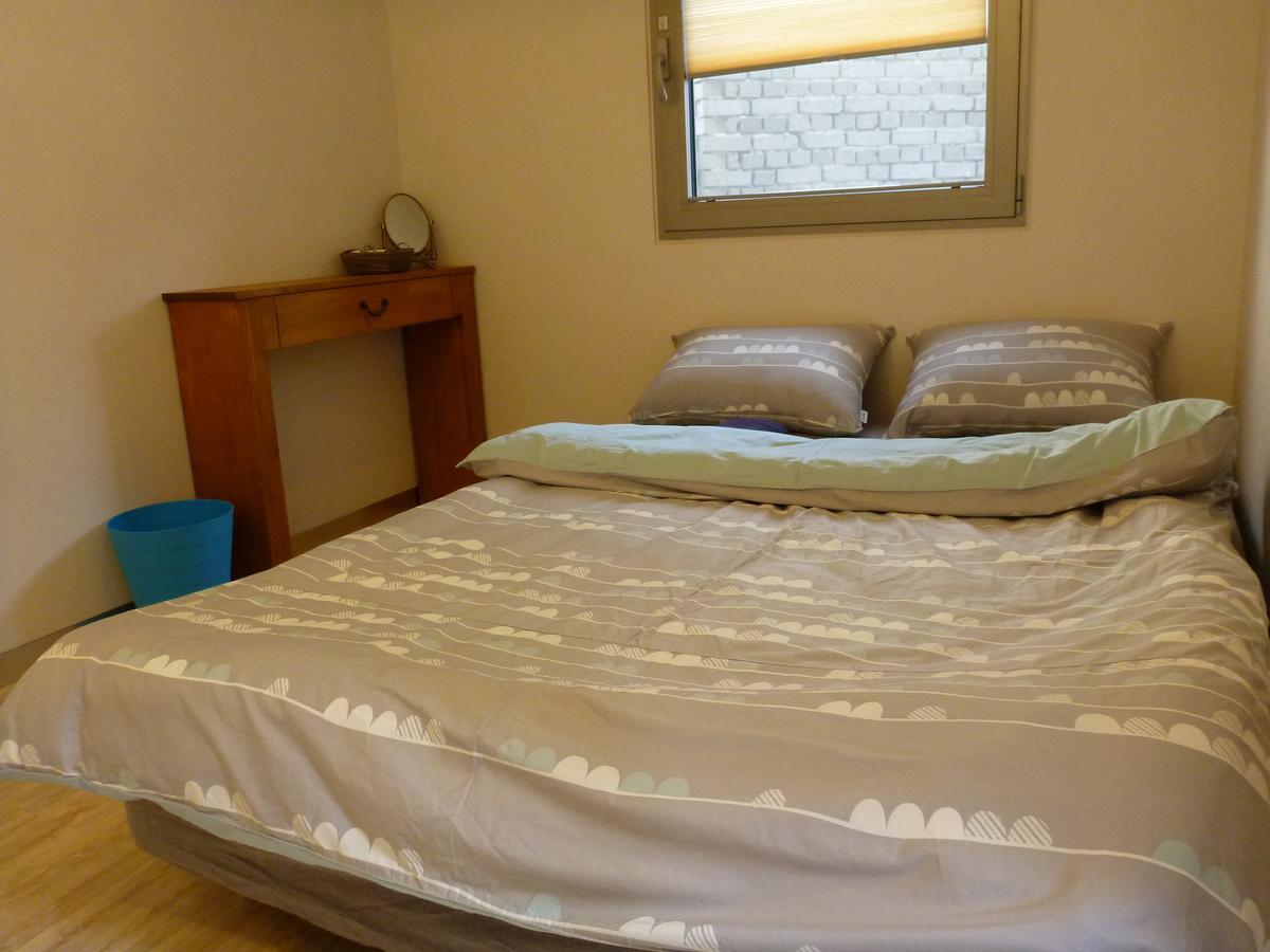 Inside Busan Hostel Экстерьер фото
