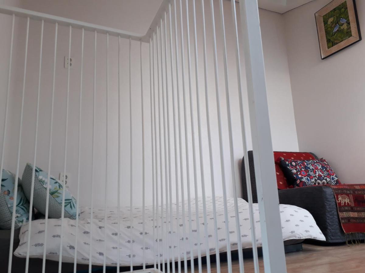 Inside Busan Hostel Экстерьер фото