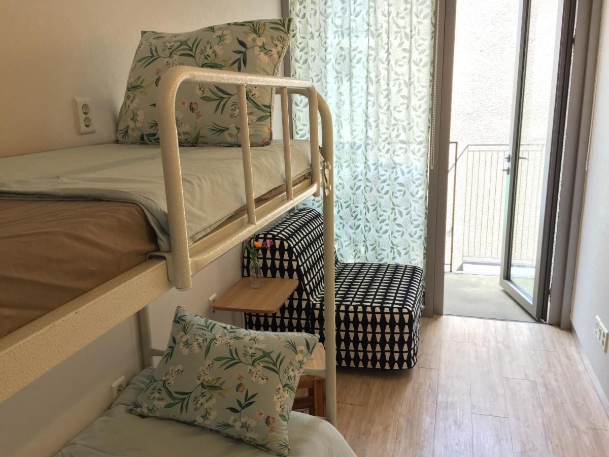 Inside Busan Hostel Экстерьер фото